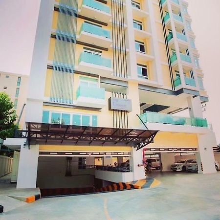 צ'יאנג מאי The Unique Condo Nimman מראה חיצוני תמונה